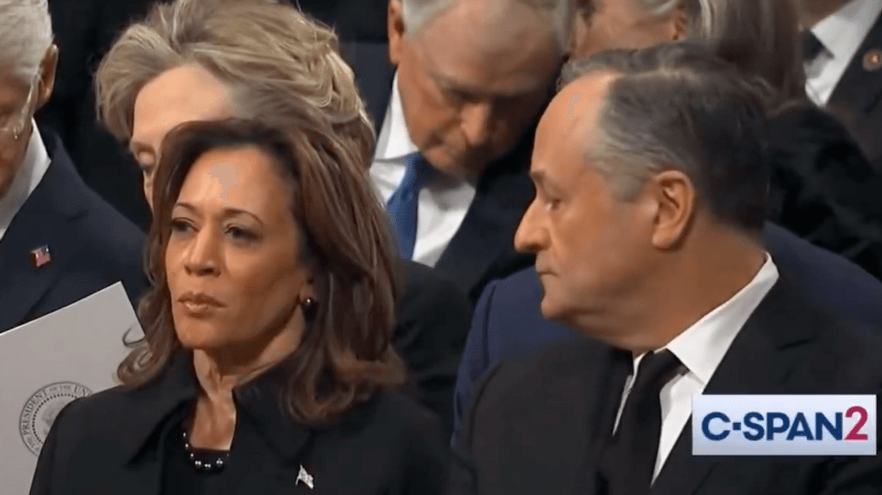 Screenshot of Kamala Harris and Doug Emhoff