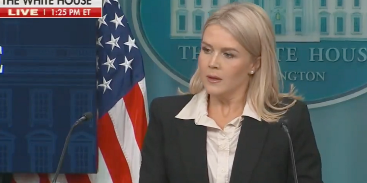 Karoline Leavitt Gets Brutal Reminder After Claiming Trump Attended Crypto Dinner On His 'Personal Time'