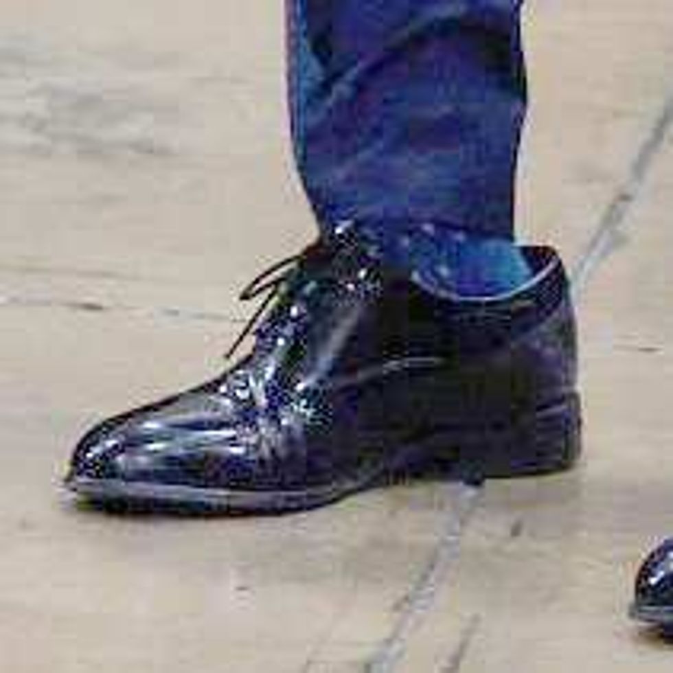 Screenshot of Marco Rubio's oversized shoes