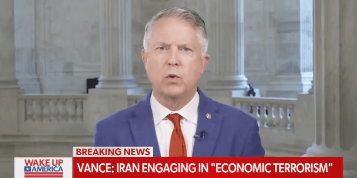 MAGA Senator Slammed After Scolding Americans For Whining About High Gas Prices Amid Iran War—And Wow
