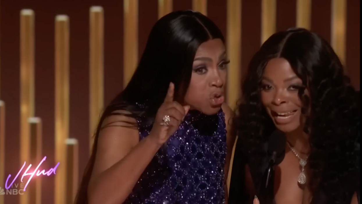 Screenshot of Sheryl Lee Ralph and Janelle James at Golden Globes