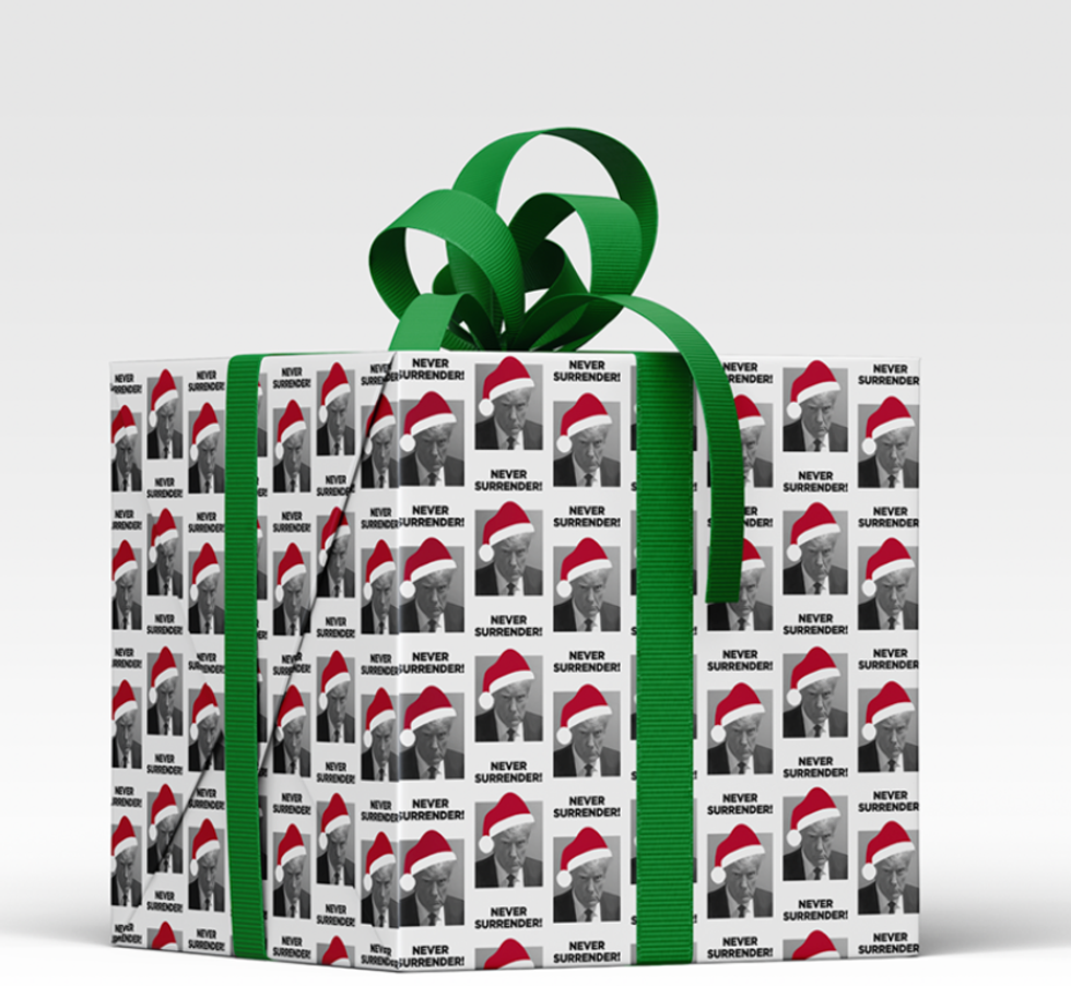 Screenshot of Trump Christmas wrapping paper