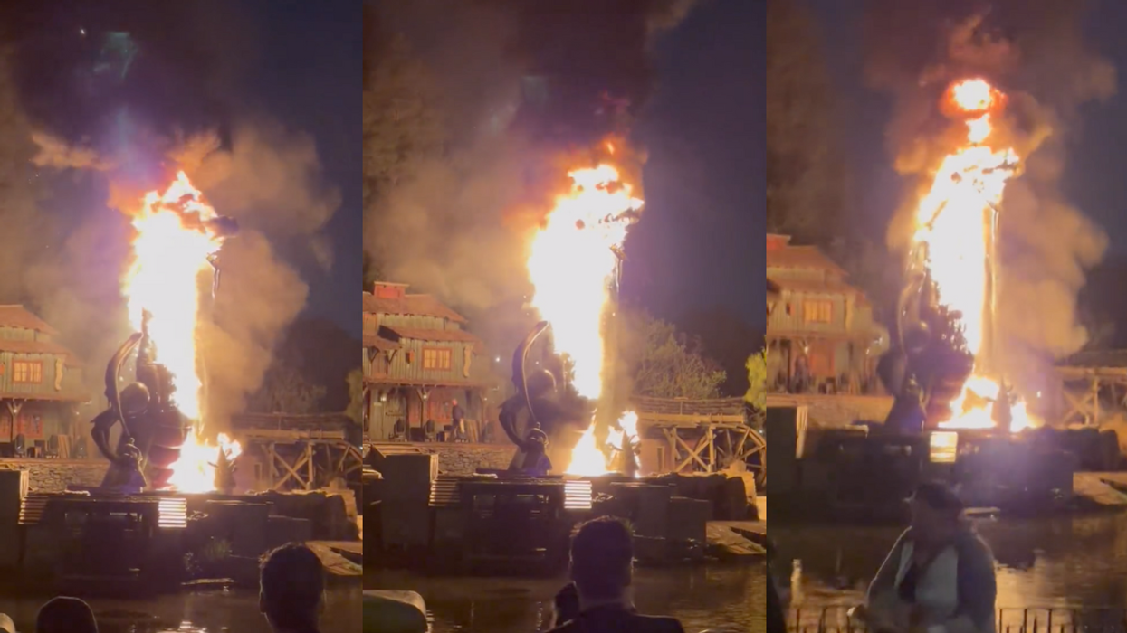 Screenshots of animatronic dragon fire