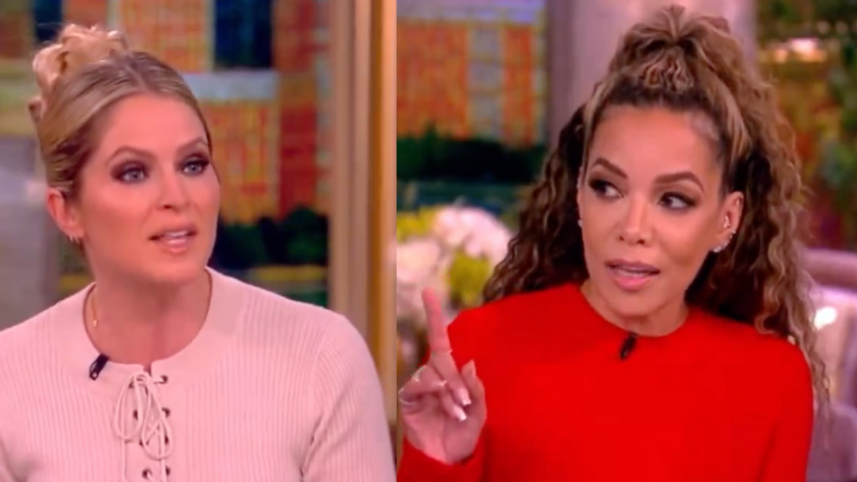 Screenshots of Sara Haines and Sunny Hostin