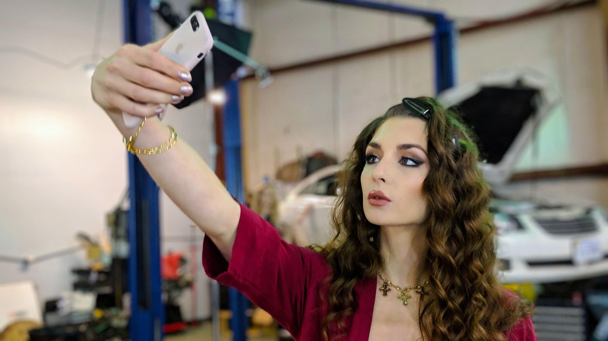 People Describe The Best Ways To Get Under A Narcissist's Skin