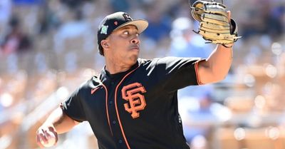 giants manager shirtless