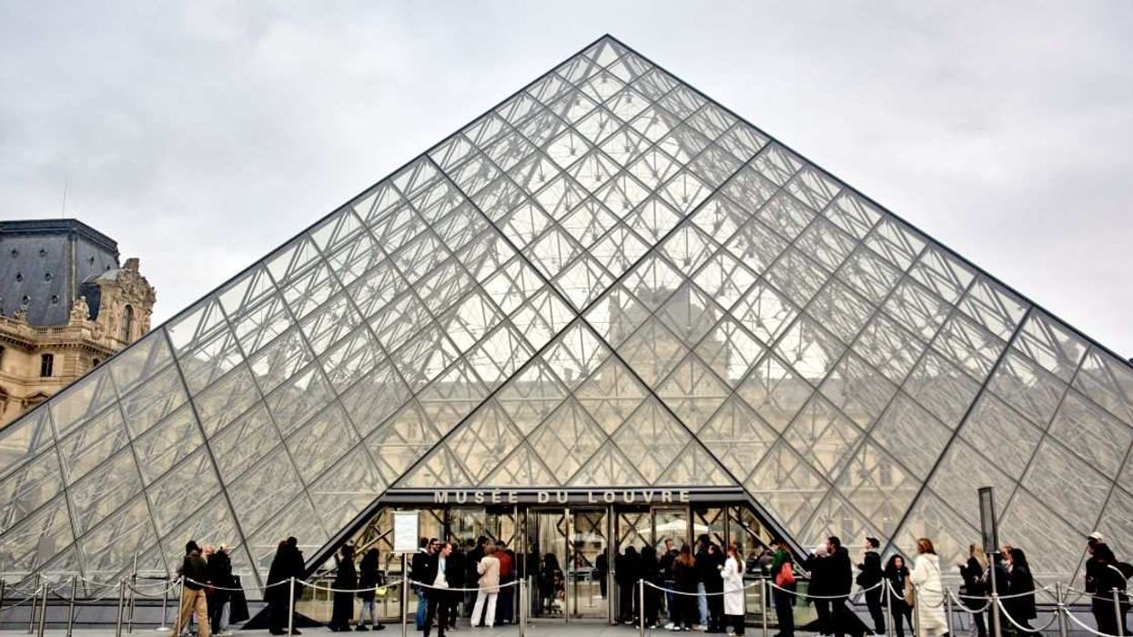 The entrance of the Louvre Pyramid, two weeks after a robbery at the Louvre in Paris, France, November 3, 2025.