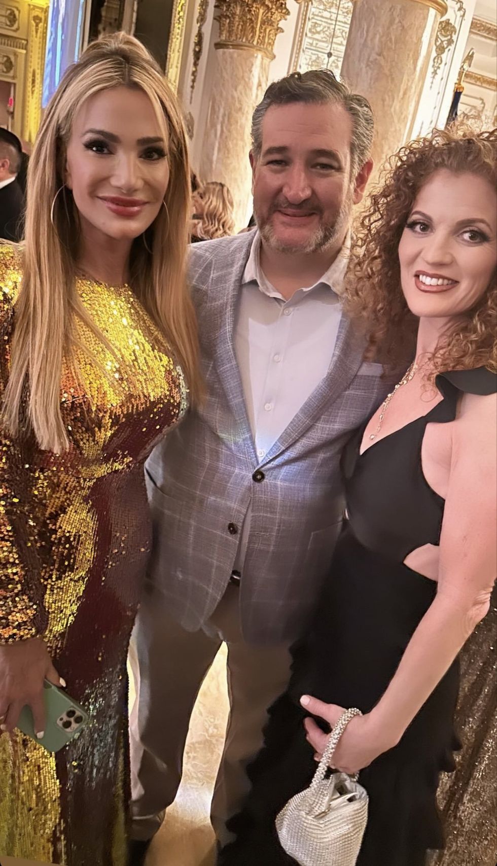 Viral photo of Ted Cruz's "moose knuckle" while posing with two women at fundraiser