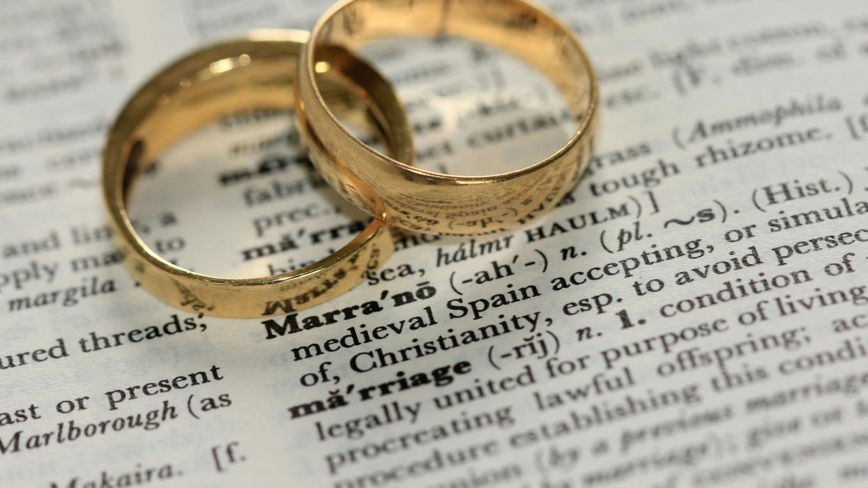 wedding bands on dictionary