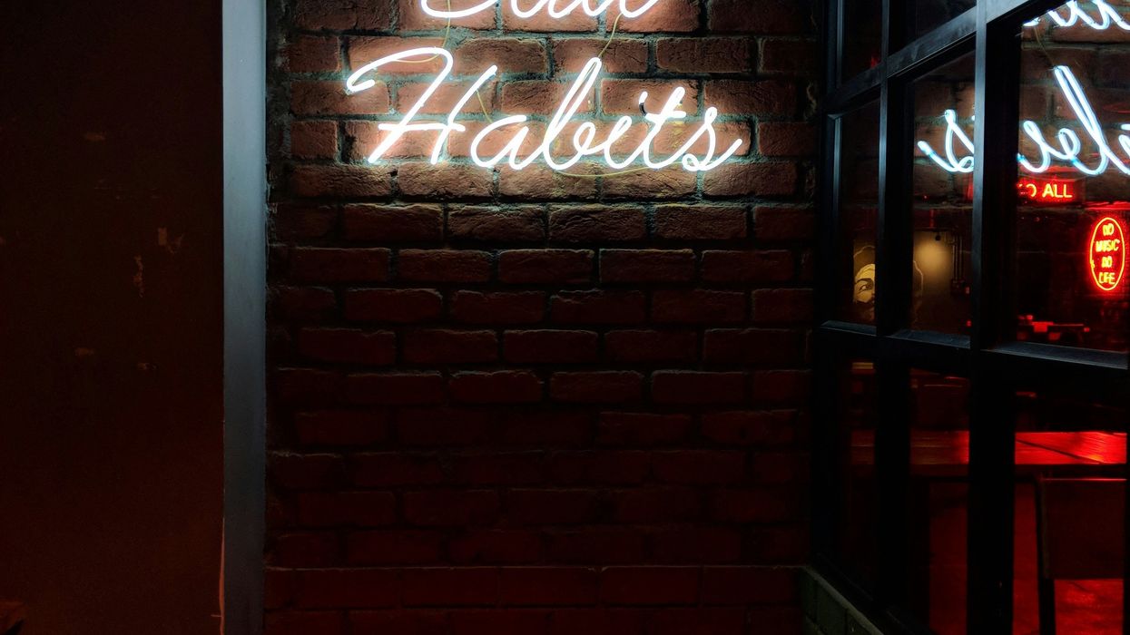 Disgusting Habits People Learned To Overlook In Their Spouse