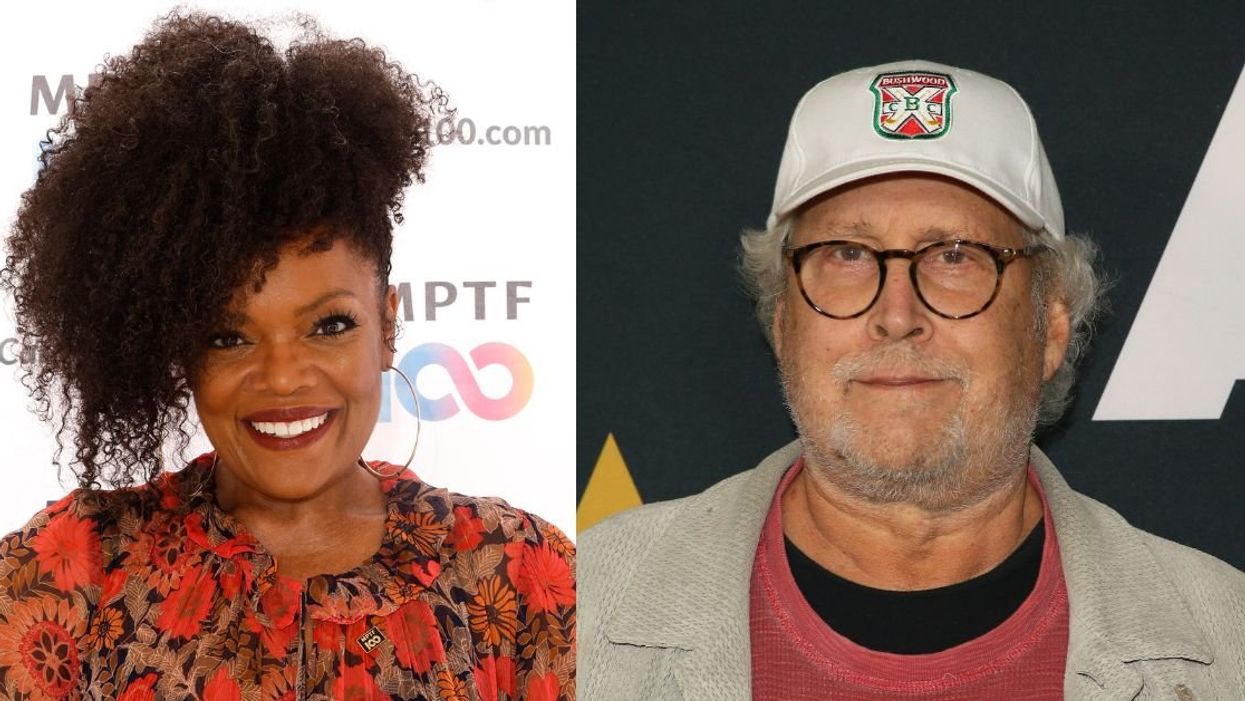 Yvette Nicole Brown; Chevy Chase
